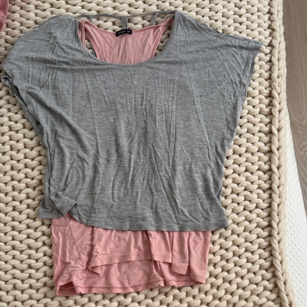 H&M Gray and Pink Short Sleeve Top
